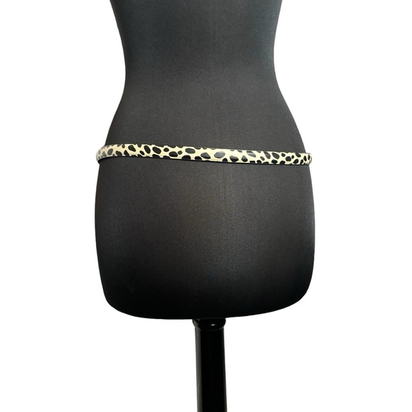 Chetah print leather belt. In good used condition. - Picture 4 of 8